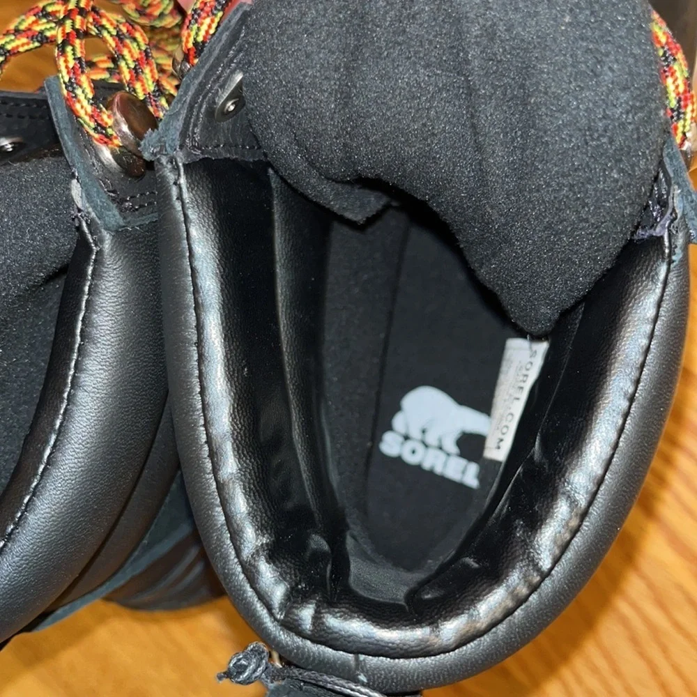 NWT Sorel Slimpack lll Waterproof Hiker Boot Black size 7
